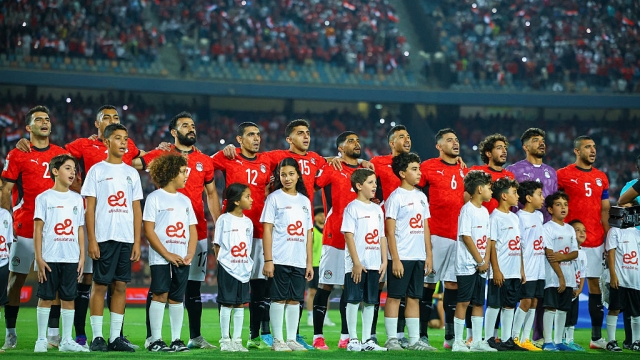 وداع مؤثر لتياغو سيلفا من نادي فلومينينسي وتعليقه حول حلمه الكبير بالفوز بكأس العالم 2026، ورحلته التي تميزت بالعزيمة والإصرار.