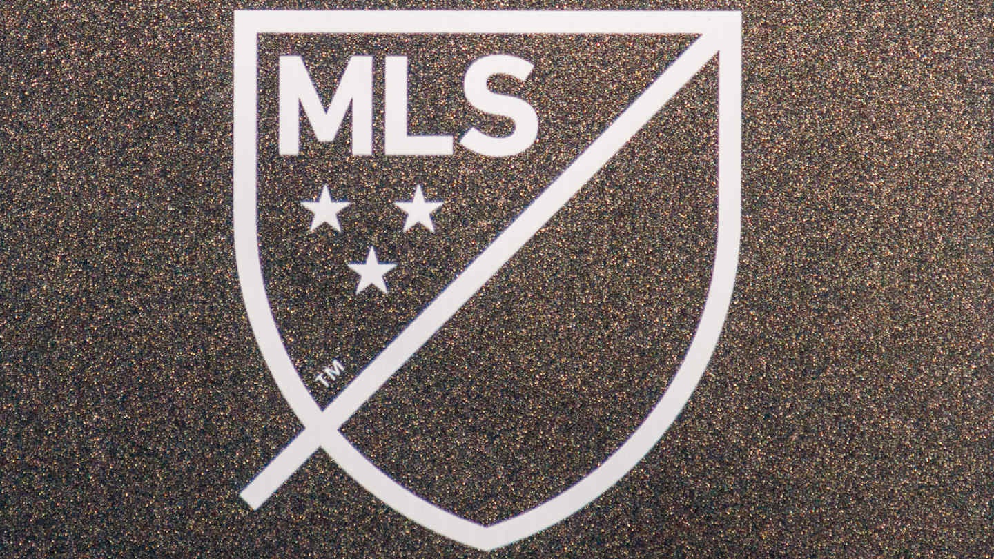 اكتشف أبرز نجوم كندا الذين سيلعبون في دوري mls عام 2026، وأبرز مهاراتهم وتأثيرهم المتوقع على البطولة المقبلة.